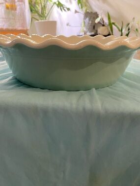 BLUE/WHITE DEEP PIE DISH ROBERT GORDON AUSTRALIA